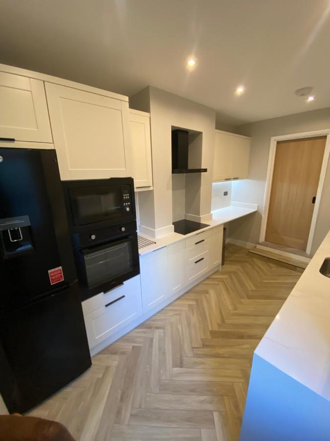 Luxury 2 Bed 1 Bath In Central London By Graceful Apartments ภายนอก รูปภาพ